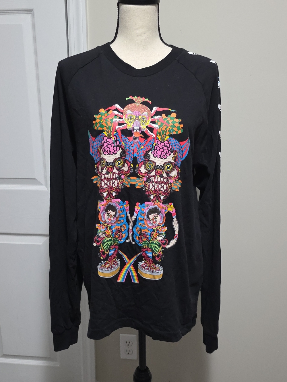 Adidas Originals x Tanaami Long Sleeve  Cali Tee Shirt Top Gallery Series Medium